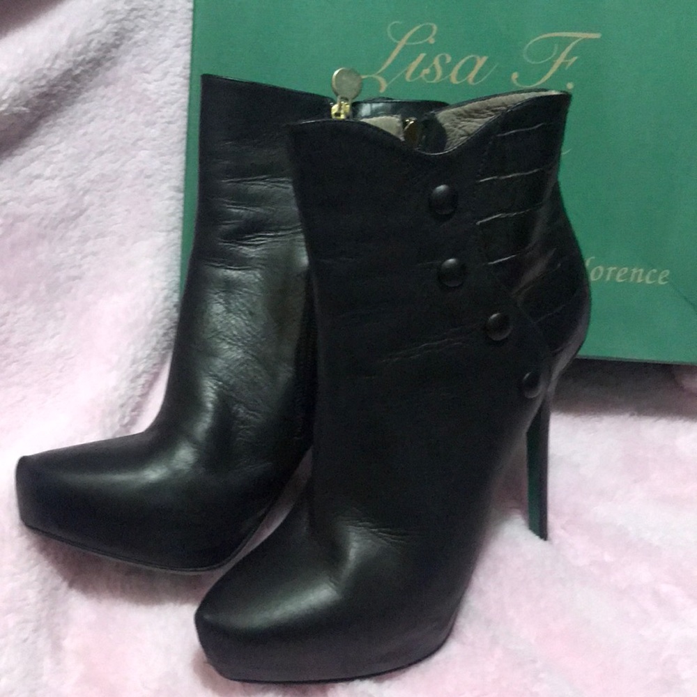 Lisa Pliner High Heel Boots #booties #stilletoboot